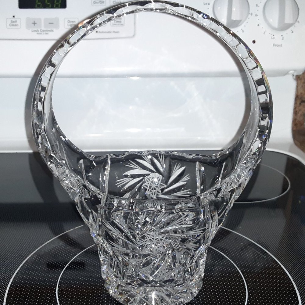 Crystal basket